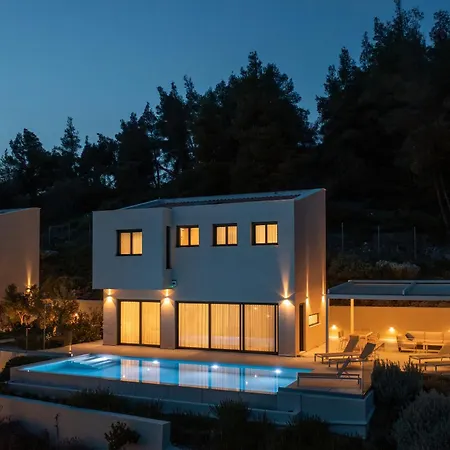 Olive Grove - With Private Pool And Garden * 尼基季