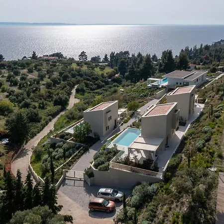 Olive Grove - With Private Pool And Garden Nikiti (Sithonia)