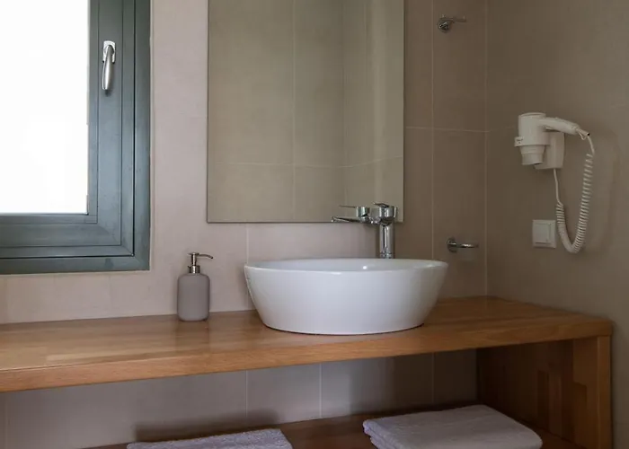 Olive Grove - With Private Pool And Garden Никити