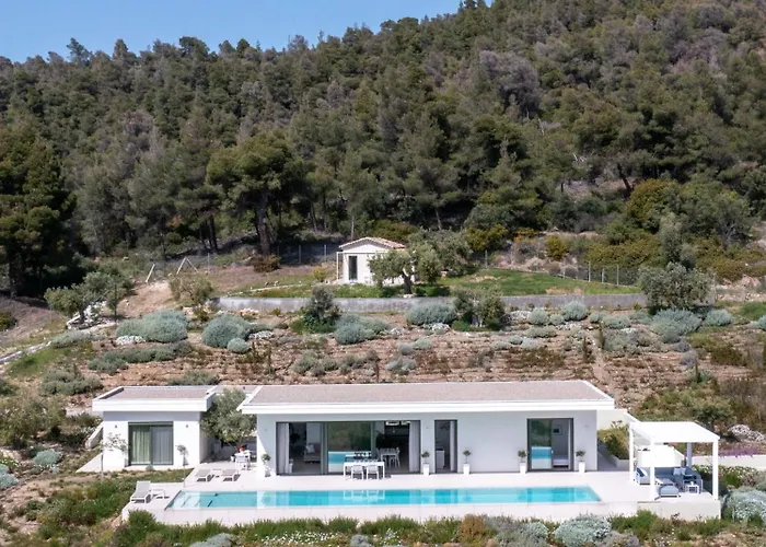 Olive Grove - With Private Pool And Garden וילה *
