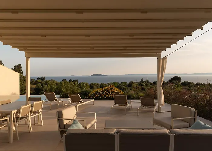 Вилла Olive Grove - With Private Pool And Garden