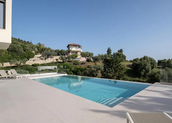 Olive Grove - With Private Pool And Garden *