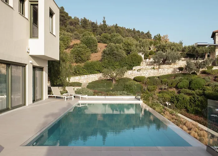 Вилла Olive Grove - With Private Pool And Garden
