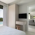 Βίλα Olive Grove - With Private Pool And Garden Νικήτη